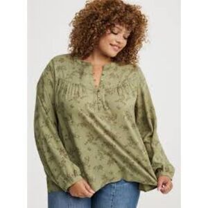 Torrid Relaxed Button Front Blouse Whimsy Floral Green Spring Boho Plus Size 3X